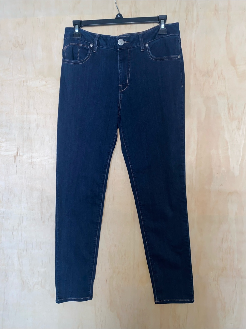 1822 Denim Women's Dark Navy Skinny Jeans
